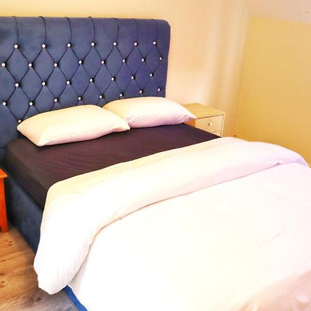 Deluxe Dwelling - 15 Mins From Cork City/Airport Apartment Exterior foto