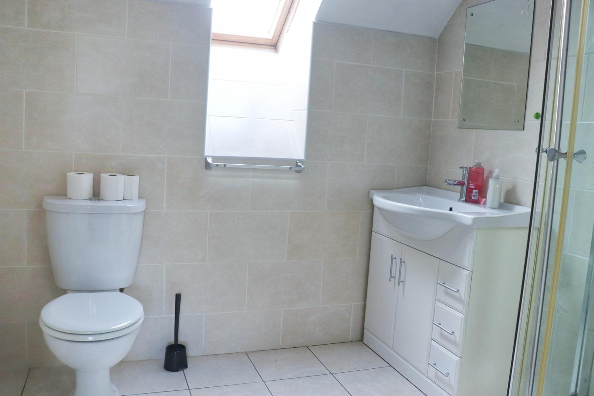 Deluxe Dwelling - 15 Mins From Cork City/Airport Apartment Exterior foto